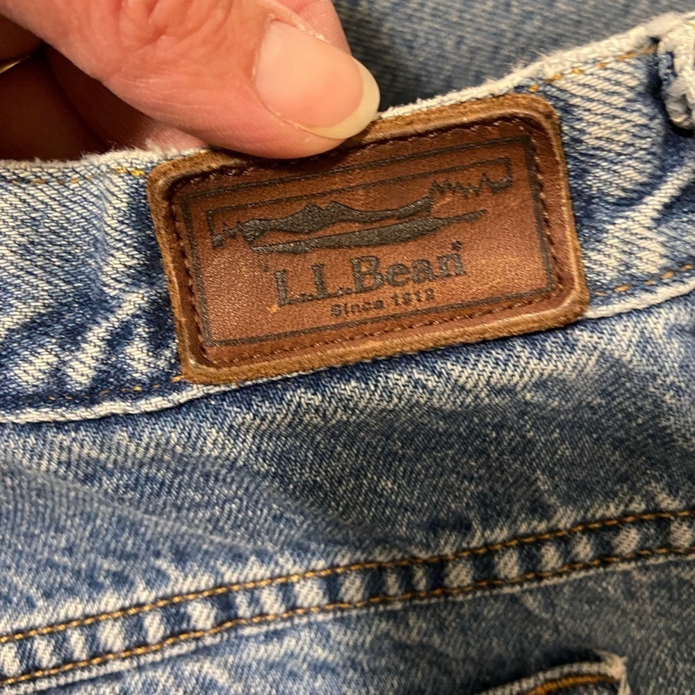 L.L. Bean double L relaxed fit fleece lined insulated women’s jeans size 20 tall - Picture 3 of 9